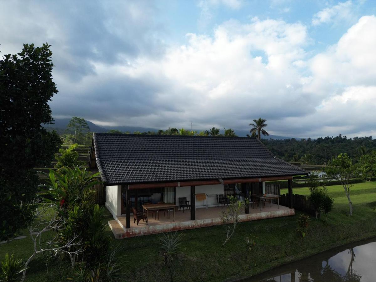 Kubu D'Ume Homestay Jatiluwih Buitenkant foto
